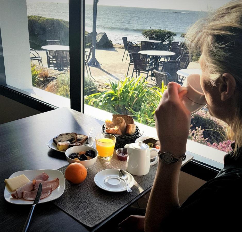 Logis Hotel & Restaurant Les Mouettes - Larmor Plage, Proche De Lorient Zewnętrze zdjęcie
