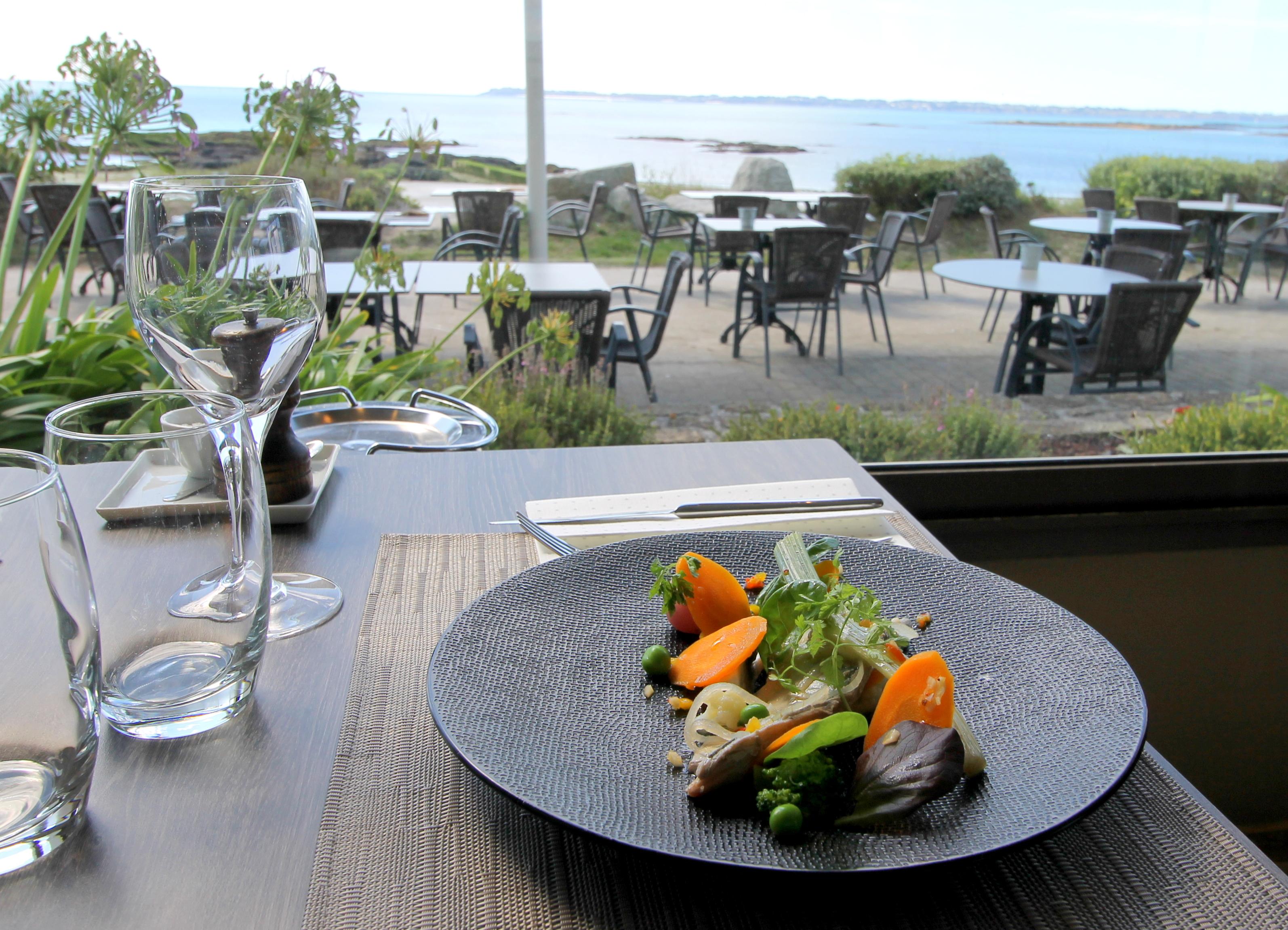 Logis Hotel & Restaurant Les Mouettes - Larmor Plage, Proche De Lorient Zewnętrze zdjęcie