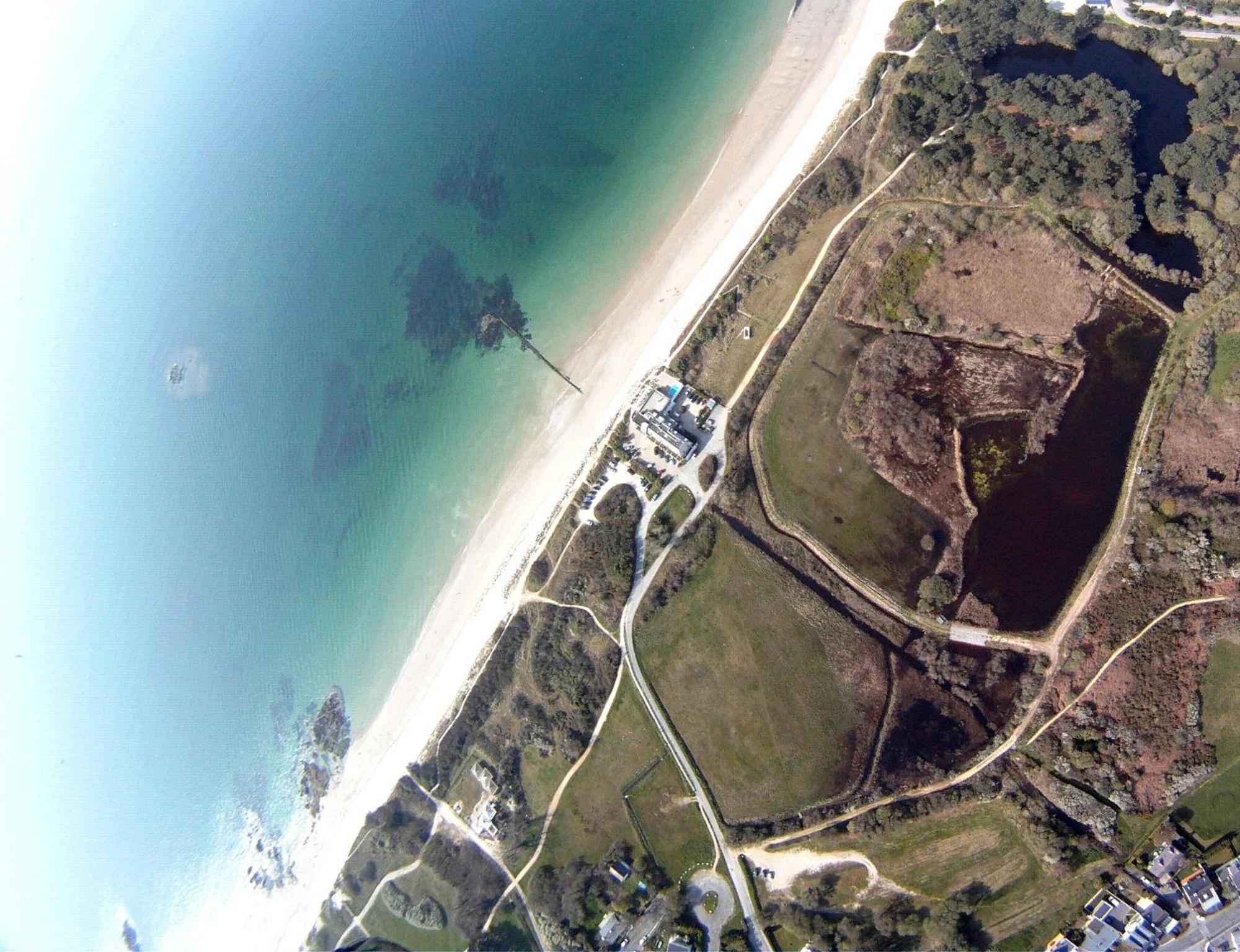 Logis Hotel & Restaurant Les Mouettes - Larmor Plage, Proche De Lorient Zewnętrze zdjęcie