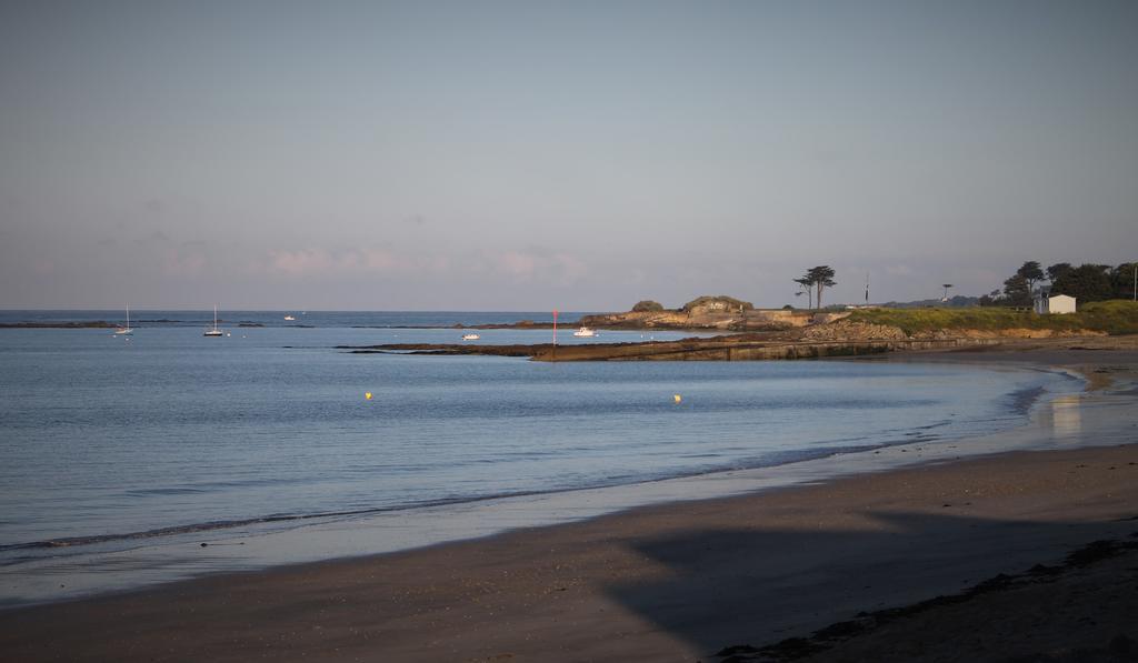 Logis Hotel & Restaurant Les Mouettes - Larmor Plage, Proche De Lorient Zewnętrze zdjęcie